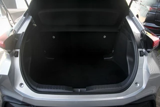 Toyota C-HR Toyota C-HR 1.8 Hybride 140 First Edition | Camera | Adaptive Cruise - afbeelding nr 30