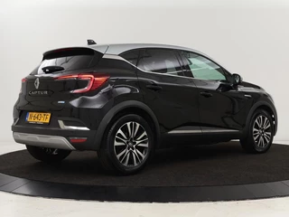 Renault Captur Renault Captur 1.6 E-Tech Hybrid 145 Initiale Paris | Leder |  Stoel & stuurverwarming | Camera | Full LED | Park Assist | Carplay | BOSE Sound - afbeelding nr 34