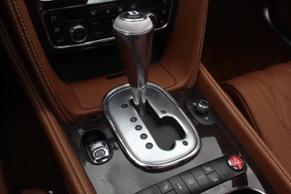 Bentley Flying Spur Bentley Flying Spur 4.0 V8 - afbeelding nr 26