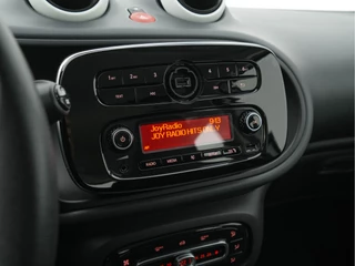 Smart Forfour Smart Forfour EQ Business Solution Cool&Audio Pack 18 kWh [ 3-Fase ] (INCL-BTW) *FULL-LEATHER | AIRCO | DAB | CRUISE | COMFORT-SEATS | 15''ALU* - afbeelding nr 15