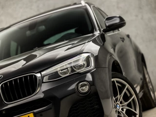 BMW X4 184Pk Automaat (NAVIGATIE, M PAKKET, MEMORY SEATS, HEAD-UP DISPLAY, LEDER, CAMERA, STOELVERWARMING, GETINT GLAS, NIEUWE APK, NIEUWSTAAT) - afbeelding nr 19