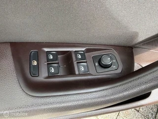 Volkswagen Passat Volkswagen Passat Variant 1.4 TSI Business Edition - afbeelding nr 13