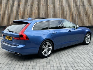 Volvo V90 Volvo V90 2.0 D3 R-Design Automaat | Panoramadak | Volleer | Camera met rondomzicht | Bowers&Wilkins | Adaptieve cruise control | Head-up Display | Apple CarPlay | LED | Parkeersensoren voor en achter - afbeelding nr 2