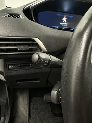 Peugeot 3008 Peugeot 3008 1.2 PureTech Allure NAVI ECC CARPLAY CRUISE - afbeelding nr 19