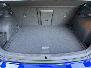 Volkswagen Golf Volkswagen Golf 2.0 TSI 4MOTION R VIRTUAL|DYNAUDIO|Bearlock - afbeelding nr 27