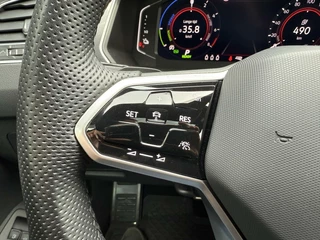 Volkswagen Tiguan Volkswagen Tiguan 1.4 TSI eHybrid R-Line PANORAMADAK TREKHAAK - afbeelding nr 12