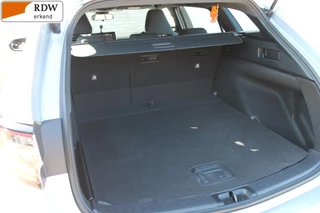 Toyota Corolla Touring Sports Toyota Corolla Touring Sports 1.8 Hybrid Active Camera NAP - afbeelding nr 32