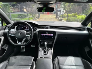 Volkswagen Passat Volkswagen Passat 1.5 TSI | Business R-Line | LED | Camera | Leder | DigiDash | - afbeelding nr 5