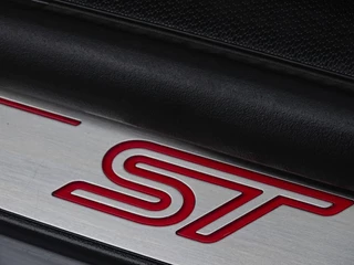 Ford Focus Ford Focus ST MK3 2.0T 289PK / Recaro / Milltek / Airtac / LED - afbeelding nr 38