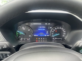 Ford Kuga Ford Kuga 2.5 PHEV Titanium | Navigatie | Stoelverwarming | Plug-in - afbeelding nr 16