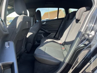 Ford Focus Ford Focus Wagon 1.0 EcoBoost ST Line 155pk Automaat | Adaptive cruise control | Winter Pack | Dodehoeksensoren | Camera - afbeelding nr 14