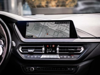BMW 1 Serie BMW 1-serie M135i xDrive High Executive|PANO|MAXTON|19'' - afbeelding nr 28