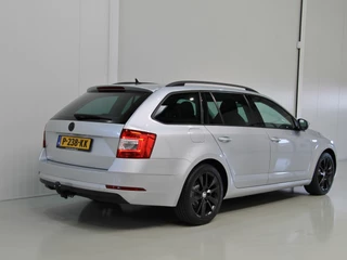 Škoda Octavia Škoda Octavia Combi 1.0 TSI 116pk DSG Style Sport | Kuipstoelen - afbeelding nr 2