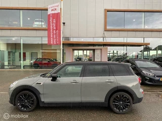 MINI Clubman Clubman 1.5 136pk / 100kw  Cooper Business  Steptronic Automaat  , 17 inch velgen zwart glans  & 4 nieuwe banden  , Navigatie , Parkeerhulp voor & achter , Prive glas , Key less entry ,  Dealer onderhouden - afbeelding nr 2