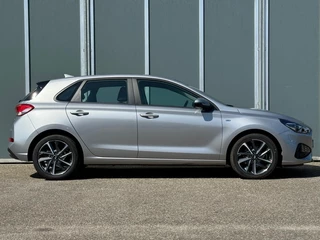 Hyundai i30 Hyundai i30 1.0 T-GDI MHEV 120pk Comfort | Camera - afbeelding nr 27