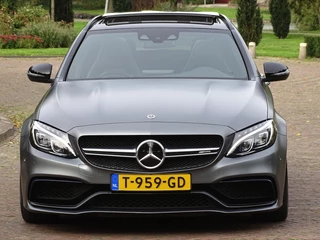 Mercedes-Benz C-Klasse Mercedes-Benz C-Klasse 63 AMG S V8 BI-Turbo 510PK / AMG Edition 1 / LED - afbeelding nr 75