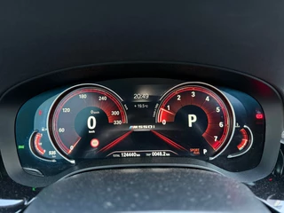 BMW 5 Serie BMW 5-serie M550i xDrive M-Pakket|Pano|Softclose|B&W|Alcantara|360|Leder - afbeelding nr 97