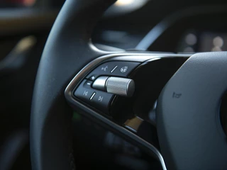 Škoda Octavia Škoda Octavia Combi 1.5 TSI MHEV Business Edition Plus | Matrix LED | Chrome pakket | Stoel-, Stuur- & voorruitverwarming | Navi 13inch | Elektr.trekhaak | El. achterklep m.sensor | ACC | - afbeelding nr 9