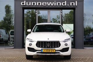 Maserati Levante Maserati Levante 3.0 V6 S GranLusso AWD *Luchtvering*Sportuitlaat*Panorama* - afbeelding nr 5