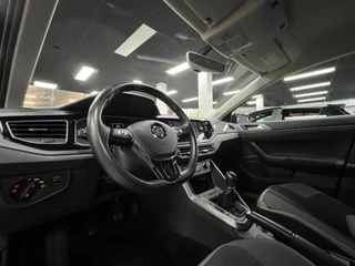 Volkswagen Polo Volkswagen Polo 1.0 TSI R-LINE | Clima | Navi| Carplay|116PK - afbeelding nr 13