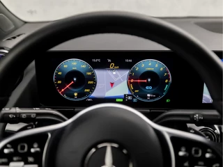 Mercedes-Benz B-Klasse 218Pk Automaat (APPLE CARPLAY, SFEERVERLICHTING, GROOT NAVI, WIDE SCREEN, CAMERA, LEDER, STOELVERWARMING, SPORTSTOELEN, KEYLESS, DAB+, ZWART HEMEL, NIEUWSTAAT) - afbeelding nr 22