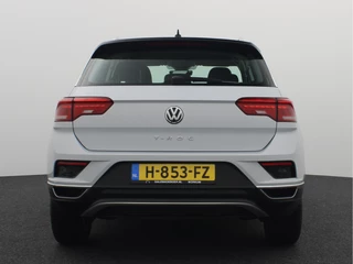 Volkswagen T-Roc AUTOMAAT / VIRTUAL / DAB+ / CARPLAY / NAVI / AIRCO / PDC / ACC / NL-AUTO - afbeelding nr 4