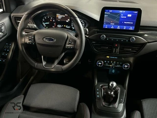 Ford Focus Ford Focus 1.5 EcoBoost 180 pk handg. ST Line Buss. | Navi | LED | ACC | PDC | Clima | B&O | DAB | Apple CarPlay | - afbeelding nr 21