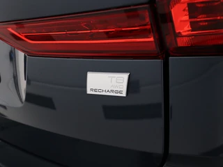 Volvo XC60 Volvo XC60 T8 PLUG-IN HYBRID LONG RANGE ULTIMATE DARK SCHUIFDAK 360GR CAM 2 - afbeelding nr 39