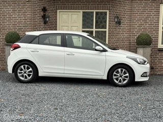 Hyundai i20 Hyundai i20 1.0 T-GDI Comfort *Airco *Cruise *Goed onderhoud - afbeelding nr 26