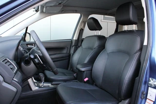 Subaru Forester Subaru Forester 2.0 Comfort | Pano | Trekhaak | Lederen bekleding - afbeelding nr 4