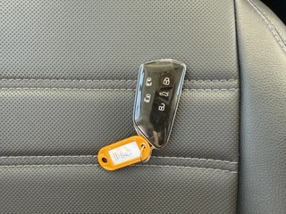 Volkswagen ID. Buzz Volkswagen ID.BUZZ 77 kWh 204pk 5-personen Parkeerassistent Trekhaak - afbeelding nr 42