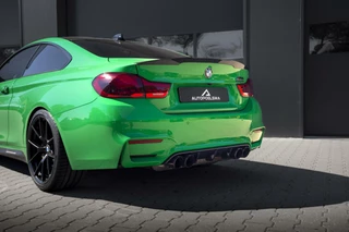 BMW M4 BMW 4-serie Coupé M4 Competition Headup 360View Keramisch Carbon Interieur Signal Green individual 43000km BJ2018 - afbeelding nr 17