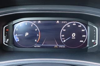 Volkswagen T-Roc Volkswagen T-Roc 1.5 TSI Sport 150pk NAVI, Camera, Schuif/kanteldak, Stoelverwarming - afbeelding nr 28
