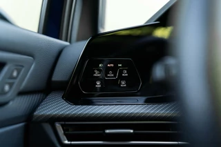 Volkswagen Golf Volkswagen Golf 2.0 TSI R 4Motion Performance Akrapovic HK - afbeelding nr 43