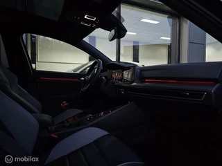 Volkswagen Golf Volkswagen Golf 2.0 TSI GTI Panorama/IQ Light/Leder/Harman Kardon/Camera - afbeelding nr 43