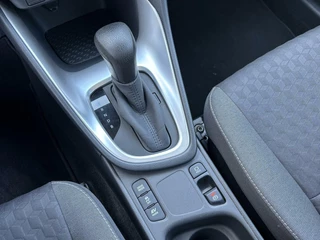 Toyota Yaris Toyota Yaris 1.5 Hybrid Dynamic | Keyless | LED | Stoelverw. - afbeelding nr 13