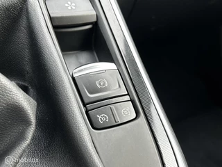 Renault Scénic Renault Scenic 1.2 TCe Bose Trekhk Camera Led DAB Sfeerverl 20