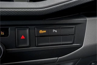 Volkswagen Transporter Clima Stoelverw CarPlay Trekhaak - afbeelding nr 32