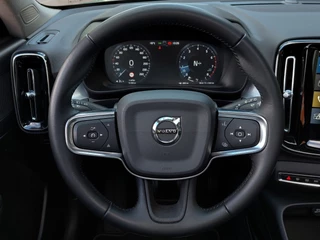 Volvo XC40 Volvo XC40 1.5 T3 157pk Momentum Business Pack Connect | Origineel NL | Navi | Clima | Adap. Cruise | Panorama Schuifdak | Led Koplampen | Pdc V+A+Camera | Rijstrook+Licht+Regensenor | 18''lm - afbeelding nr 11