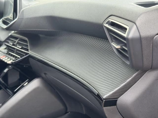 Peugeot 2008 Peugeot 2008 1.2 PureTech Allure Automaat Led Panorama 360 Camera Trekhaak afn. Carplay Cruise - afbeelding nr 42