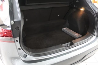 Nissan QASHQAI Nissan QASHQAI 1.3 MHEV X Acenta Panoramadak / automaat / 19