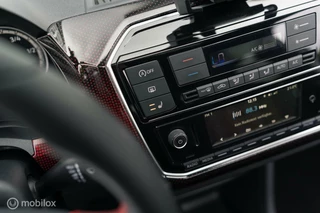 Volkswagen up! Volkswagen UP! 1.0 TSI GTI PANO BEATS CAMERA SFEER CLIMA VOL - afbeelding nr 19