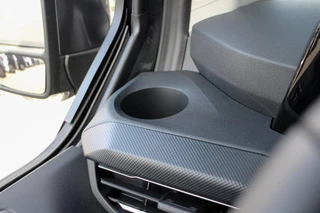 Ford E-Transit Ford E-Transit Cust. 320 L2H1 Limited 65 kWh 218pk | VOORRAAD | Inklapbare trekhaak | 17 inch lichtmetalen velgen (Carbonised Grey) | Driver Assistent Pack Premium | AGM accu | 3-fase laadkabel mode 3 32A, 10 meter | Centrale dubbele vergrendeling | Vehicle Integration System - afbeelding nr 35