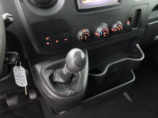 Renault Master Renault Master 2.3DCi 145PK L2H2 Imperiaal | Trekhaak | Navigatie | Camera | Airco | Cruise - afbeelding nr 16