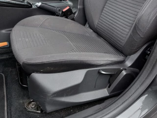Ford Focus Ford Focus Wagon 1.0 EcoBoost 125pk Titanium | Origineel NL | Navi | Apple Carplay+Android Auto | Bi-Xenon | SONY Sound | Clima | Cruise | Keyless Entry | Pdc V+A+Assist+Camera | Privacy Glass | 17''lm - afbeelding nr 25