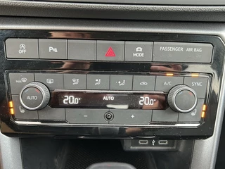Volkswagen T-Cross Volkswagen T-Cross 1.0 TSI LIFE NAVI/ACC/PDC/CARPLAY/STOELVERW - afbeelding nr 22