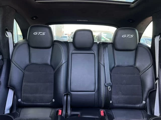Porsche Cayenne Porsche Cayenne 3.6 GTS | Panoramadak | Bose | Sportchrono | Navi | Camera | Stoelverwarming Voor/Achter | Verwarmd Stuurwiel | LED | - afbeelding nr 45