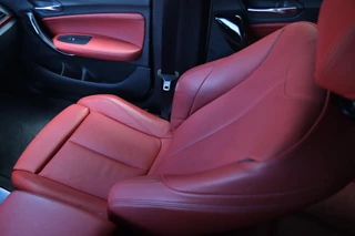 BMW 1 Serie BMW 1-serie 118i / LEDER / CAMERA / CRUISE / LED / STOELVERW / 17'' - afbeelding nr 13
