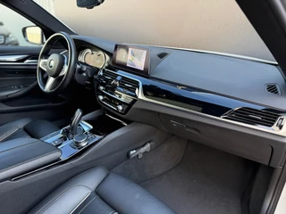 BMW 5 Serie BMW 5-serie 520i High Executive M-Sport Pano Memory - afbeelding nr 19