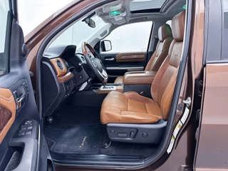 Toyota Tundra Toyota Tundra 5.7 V8 Double Cab 4x4 LPG 1974-Edition Leder JBL Stoel ventilatie/ verwarming Schuif/kantel dak Blind spot Camera 3500kg trekhaak - afbeelding nr 7